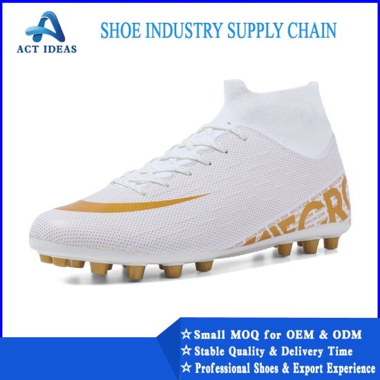 2019 New Design Custom Brand Name Style Football Shoes for Men