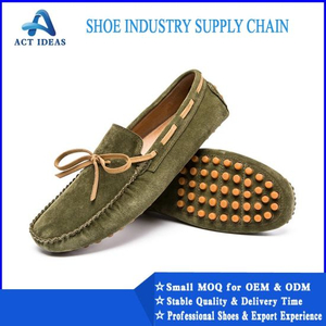 Fashion Cow Suede Leather Driving Loafers Casual Men′s Moccasin Shoes
